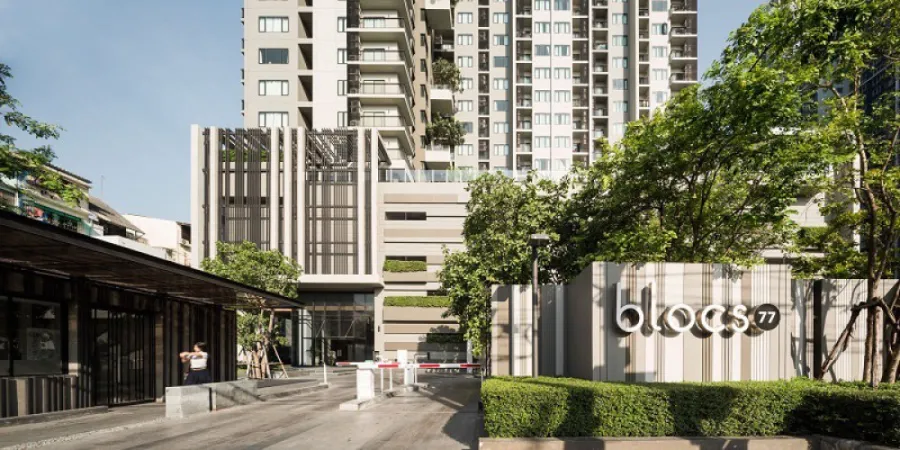For rent urgently!! Condo Blocs 77, room no. 291/392, 24th floor, pool view Fully furnished, ready to move in. Don't miss it!!