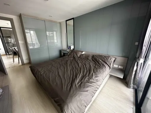 For sale, Socio Inthamara, corner room, north, fully furnished, ready to move in, very good price, must reserve before you miss it
