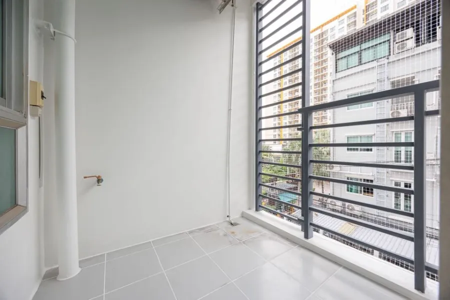 ขาย @ city Sukhumvit 101/1 ห้องสวยมากๆ ตกแต่งครบเซต มาแต่ตัวเข้าอยู่ได้เลย