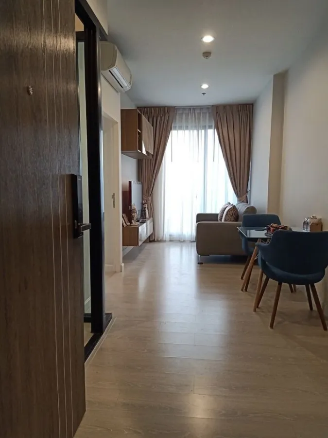 For rent, Niche Pride Thonglor-Phetchaburi, 9th floor, open view, very good atmosphere. The room is ready to move in. Hurry and reserve now.