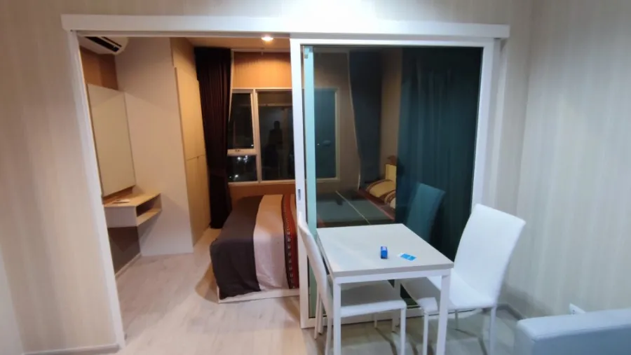 For sale, for rent!! Condo Condo Aspire Ratchada-Wong Sawang, 7th floor, swimming pool view. The room is fully decorated, you can move in!!