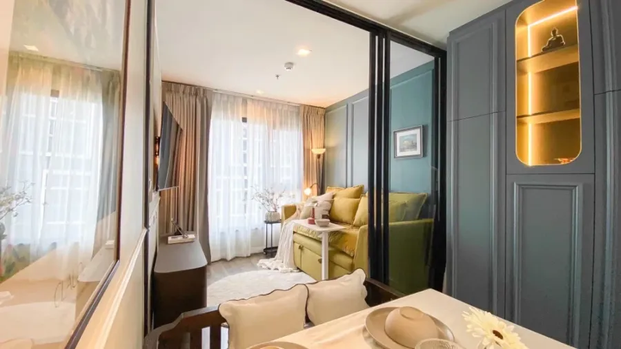 FOR RENT LIFE LADPRAO Valley, fully furnished room, complete with furniture and electrical appliances, good price, book now!
