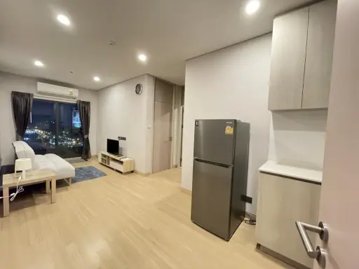 Midtown Condo for rent, Lumpini suite Dindaeng-Ratchprarop , 2 bed 1 bath , 19th fl nice view , good deal images