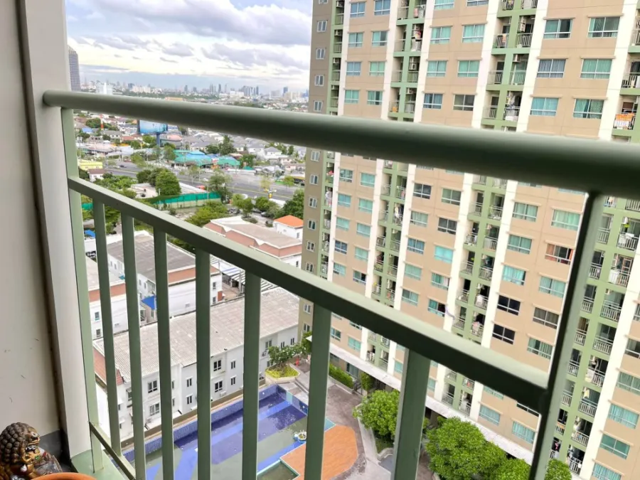 Condo for rent at Lumpini Ville Nakhon In-River View, 18th floor, great view, best price, complete in one place, book now.