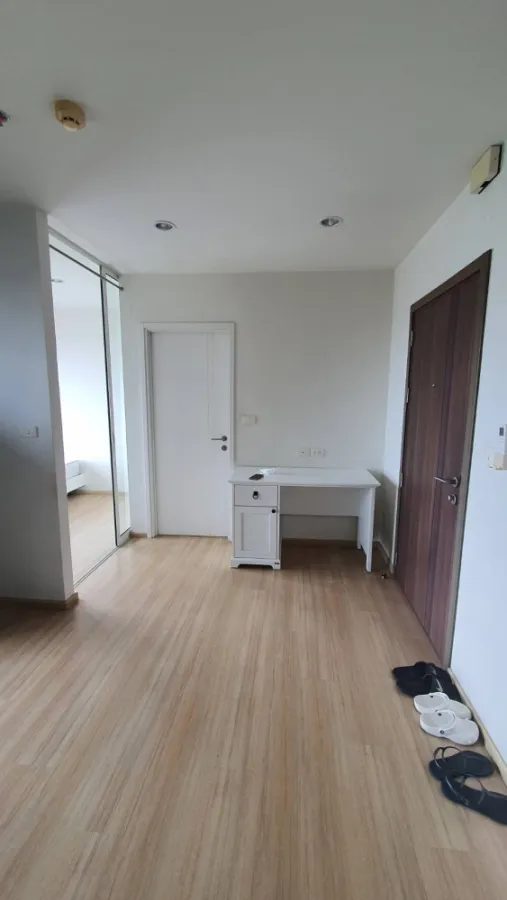 Condo for rent, The Base Chaengwattana, fully furnished, ready to move in. Don't wait.