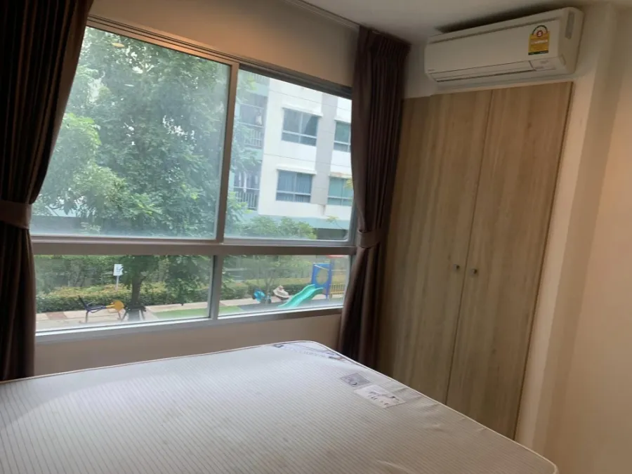 Condo for sale Lumpini Ville On Nut 46, room ready to move in. Separated into sections. Good price. If interested, hurry and buy.