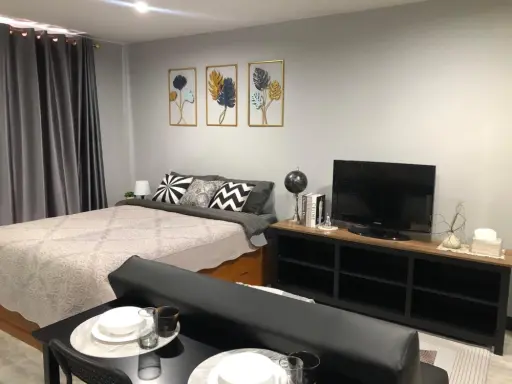 ให้เช่า Ratchada Orchid Condo ห้องพร้อมอยู่ ลากกระเป๋าเพียงใบเดียวเข้าอยู่เลย! images