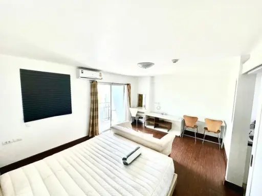 ให้เช่า The Escape Sukhumvit 101/1 เฟอร์+เครื่องใช้ไฟฟ้าครบชุด ราคาเป็นกันเอง รีบจับจองได้เลย images