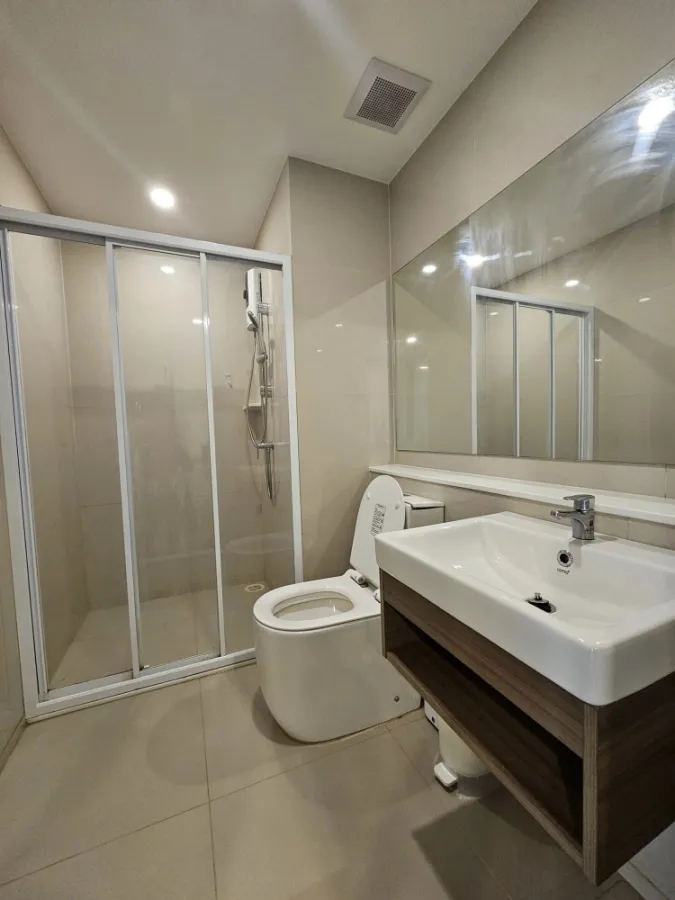 For rent Aspire Sukhumvit - Onnut ห้องพร้อมอยู่ สิ่งอำนวยความสะดวกครบครัน ต้องจองเลยจ้า