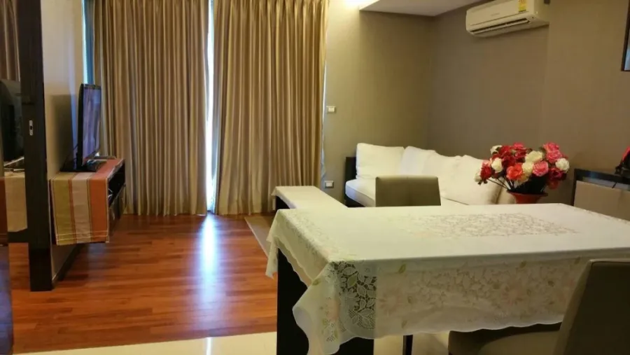 For rent: The Address Sukhumvit 61, 7th floor, fully furnished, nice to live in, reserve now, don't miss out!