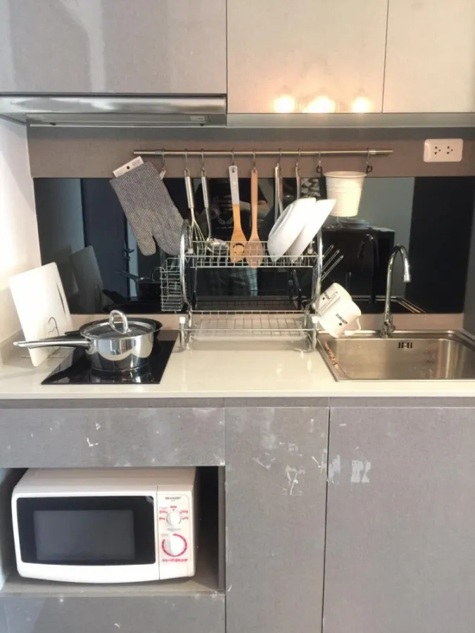 ให้เช่า คอนโด ไอดีโอ สุขุมวิท 93 ชั้น 7 ห้องมุม วิวสระว่ายน้ำ พร้อมอยู่ อย่ารอช้า!!