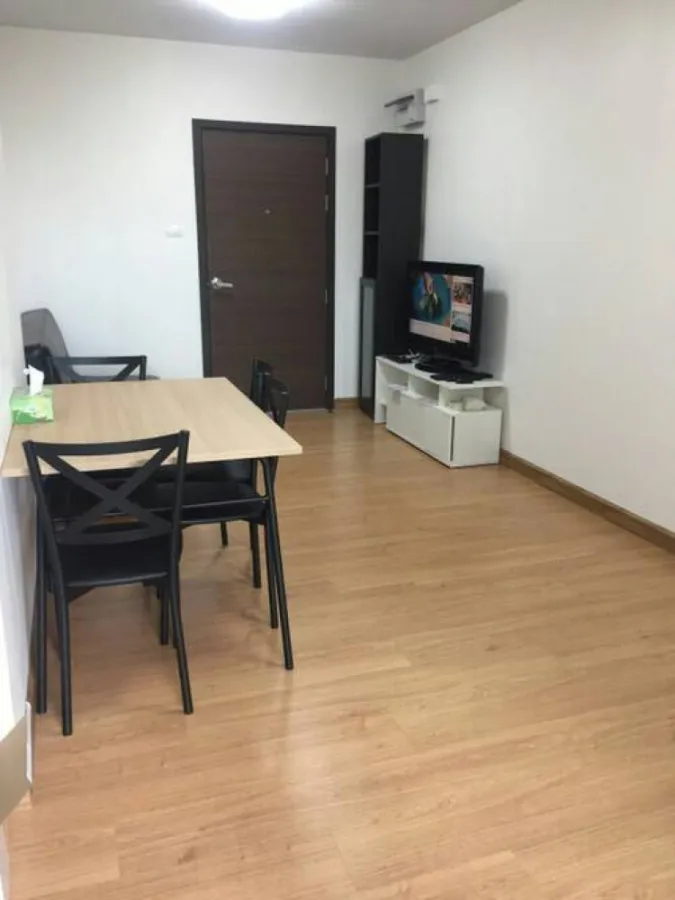 ห้องใหญ่ ราคาถูกมาแล้วจ้า For rent ศุภาลัย ซิตี้ รีสอร์ท แจ้งวัฒนะ วิวสระแถมเฟอร์ครบ จองด่วนๆเลยจ้า