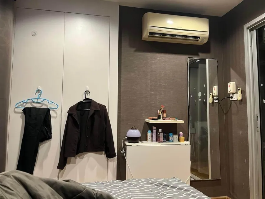 ให้เช่า The Trust Residence Ratchada-Rama 3 ติดวอลเปเปอร์ทั้งห้อง เฟอร์ครบ จบที่เดียว ห้ามพลาด