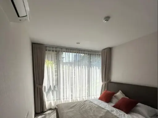 For rent: Ideo Mobi Sukhumvit 40. Spacious room, fully furnished, very livable. Book now! (Quickly!)