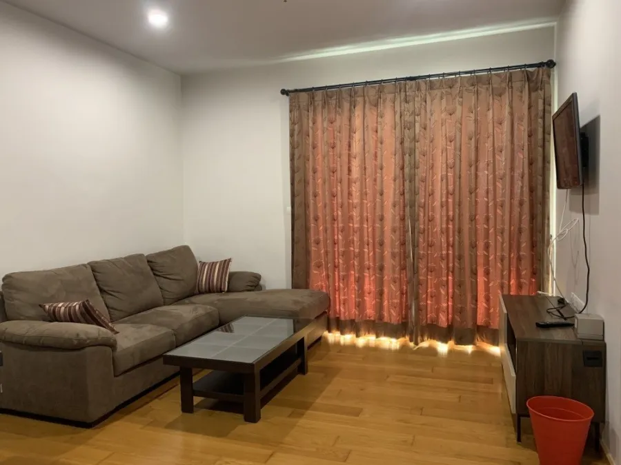 Condo for rent, Hive Taksin, fully furnished, ready to move in, good location, convenient transportation, hurry and book now