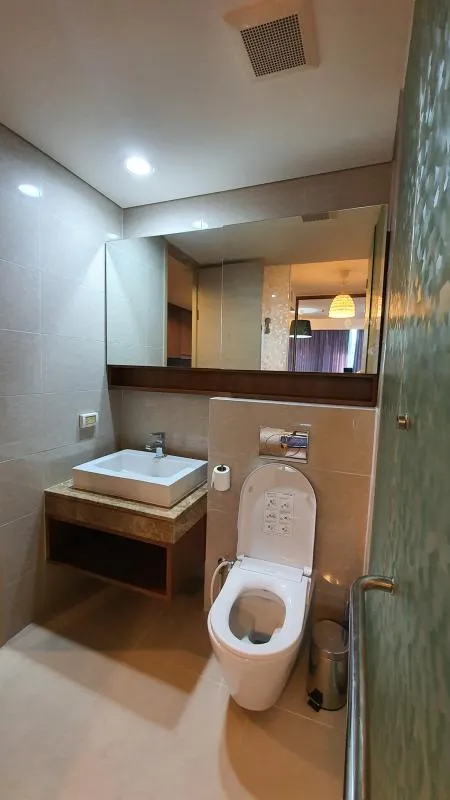 for rent/sale, Siamese Thirty Nine, beautiful room, large area, large balcony, fully furnished, pleasant location, easy to travel, urgently booking