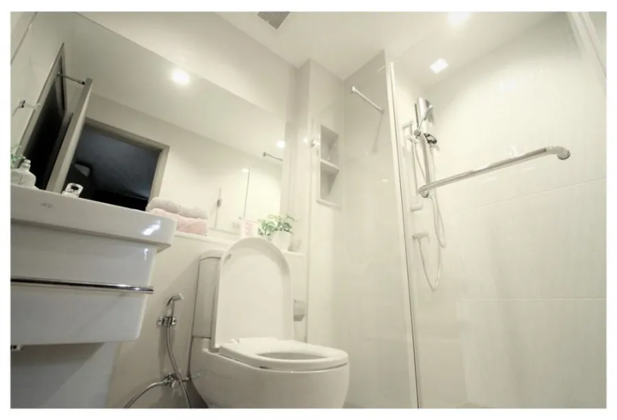 ให้เช่า Life Asoke-Rama 9 ห้องสวยใหม่แกะกล่อง ตกแต่งแนวมินิมอล รู้สึกอบอุ่นสุดๆ ห้องนี้ห้ามพลาด