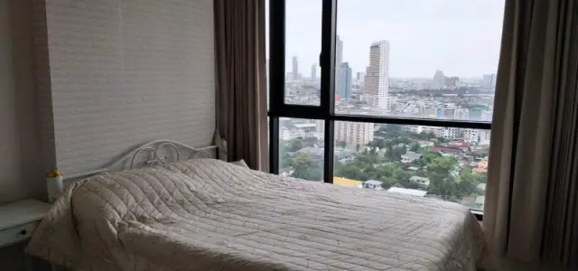 For rent Fuse Sathorn-Taksin ห้องพร้อมอยู่ เฟอร์ครบ ในราคาเบาๆๆ อย่ารอช้า รีบจองกันไวๆๆนะจ๊ะ images
