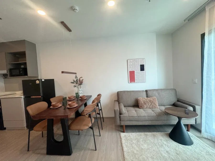 ให้เช่า Aspire Sukhumvit - Rama 4 2 ห้องนอน เฟอร์นิเจอร์บิ้วอินอย่างดี วิวเมืองสวย ไม่บล็อค จองด่วน