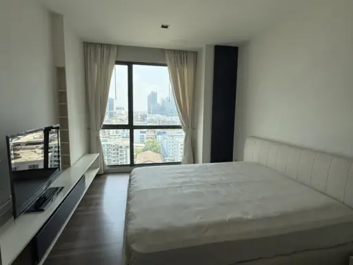 🍀🏙️ For Rent: The Room Sukhumvit 62 | High Floor, Cozy Unit Near BTS! 🏙️🍀