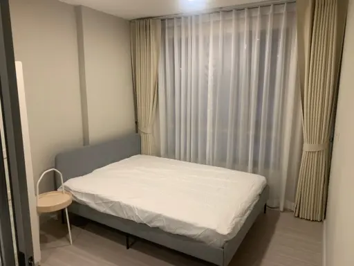 Rent Quintara Sukhumvit 39, minimalist decorated room full set of furniture Hurry up to reserve it. images