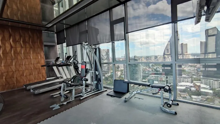 Condo for rent, The Crest Sukhumvit 34, 27th floor, great city view. Decorated room ready to move in You can just come and stay.
