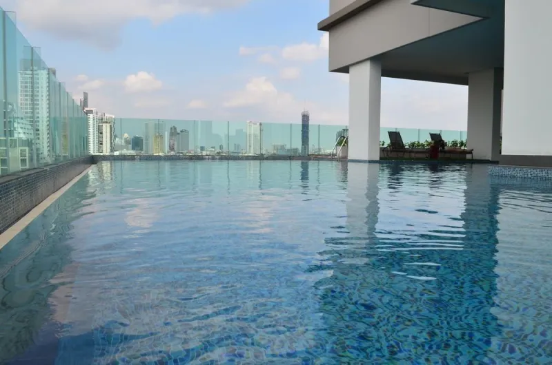 ขายคอนโด The Rich สาทร-ตากสิน ห้องตกแต่งคุมโทน วิวเมือง ราคาจับต้องได้ จองเล้ยย