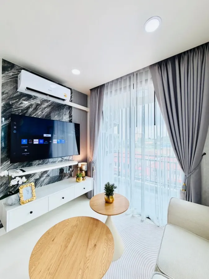 ขาย Infiniti Condo ห้องมุมให้ความเป็นส่วนตัว ตกแต่งบิ้วอินอย่างดี เฟอร์ครบครัน ห้ามพลาด
