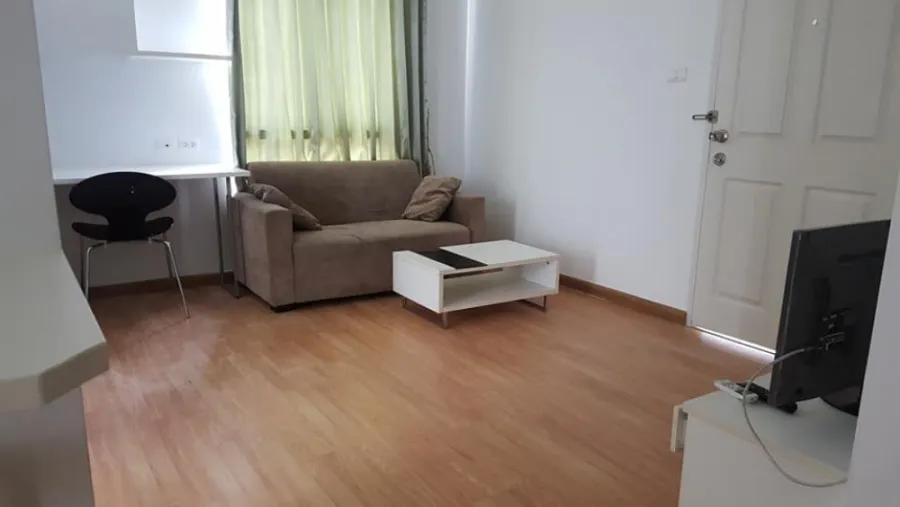 ให้เช่า คอนโด The Trust Residence Pinklao วิวเมือง มุมมองโล่ง ห้องตกแต่งทาสีใหม่ เฟอร์นิเจอร์ครบ