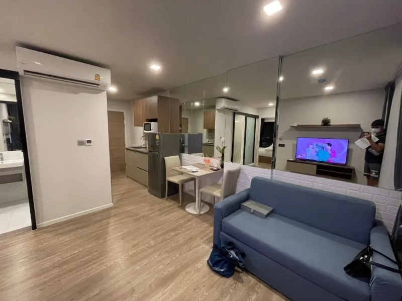 ให้เช่า Kave Town Space ชั้น 6 ห้องโล่งกว้าง วิวโล่งดีมาก แต่งครบ จองเลย ห้ามพลาด