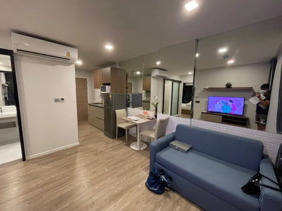 ให้เช่า Kave Town Space ชั้น 6 ห้องโล่งกว้าง วิวโล่งดีมาก แต่งครบ จองเลย ห้ามพลาด