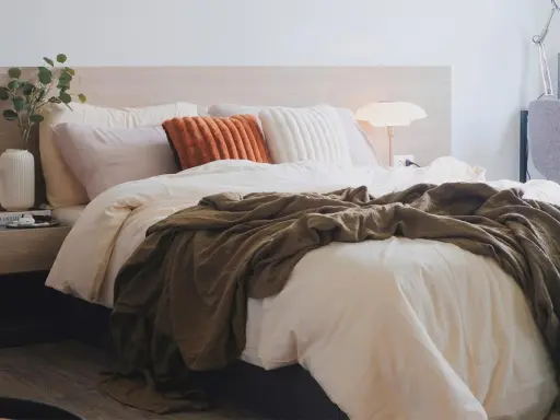Condo for rent: Flexi Sathorn - Charoen Nakhon. The room is decorated in a minimalist style, shady, so nice to live in. Reserve now.