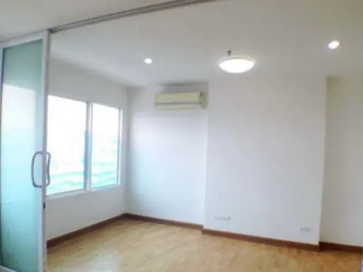 Urgent sale, Condo Bangkok Horizon Phetkasem, wide room, corner view, good location, beautiful view, cheap sale, if interested, hurry up.