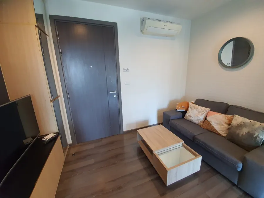 For rent/sale The Base Park West, habito view, very beautiful, east direction, fully furnished, very livable, reserve now.