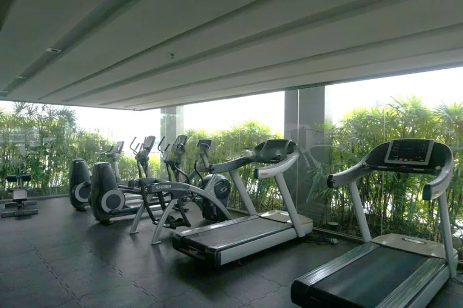 For rent, Aequa Sukhumvit 49, 18th floor, very spacious room, luxury condo, complete electrical appliances, hurry to book now.