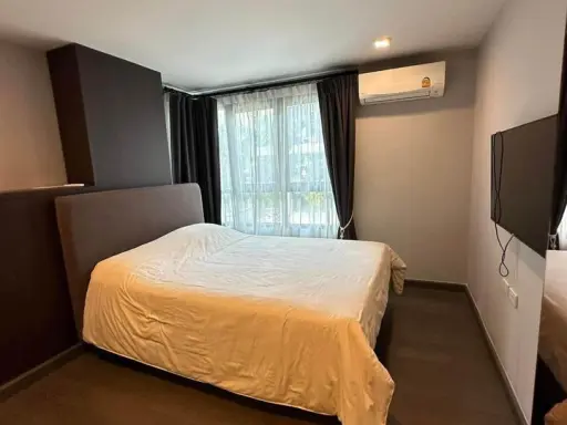 ให้เช่า Mirage สุขุมวิท 27 ห้องกว้างขวาง ตกแต่งน่าอยู่ โซฟาอย่างดี นั่งสบายสุดๆ พลาดแล้วจะเสียใจ