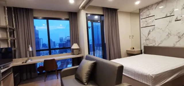 ปล่อยเช่า แอชตัน จุฬา – สีลม ตกแต่งสวย builtin ครบ เครื่องใช้ไฟฟ้าพร้อมอยู่ สนใจรีบจองเลย ห้ามพลาด images