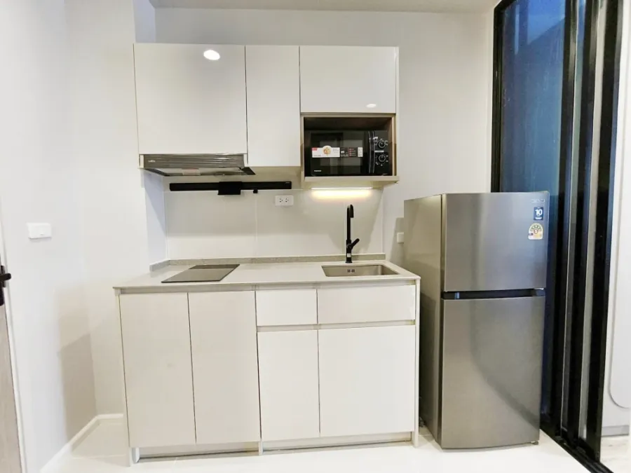 For rent: Culture Thonglor, 14th floor, studio room, north-facing balcony, cool and comfortable, not hot. Hurry and reserve now!