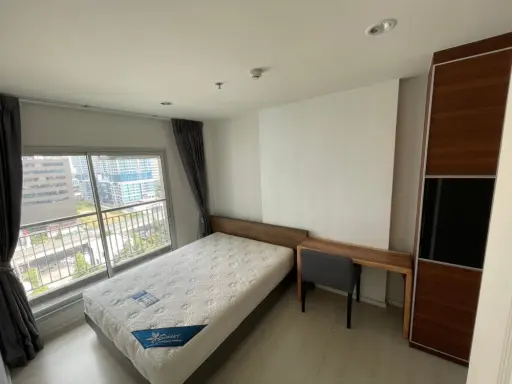Condo for rent, Ashton Chula-Silom, 32nd floor, spacious, comes with Buit-Ins, beautiful, fully furnished. If you don't reserve, you'll regret it. images