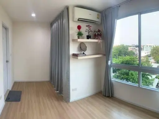 Condo for sale, Feel Ratchada 36, fully furnished room, cozy, just carry one suitcase and move in.