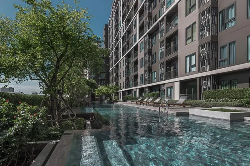 Condo for sale, Centric Ratchada-Huay Kwang, corner room, 2 bedrooms, fully furnished, ready to move in, good location, investment, book now