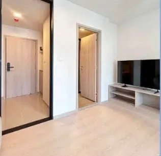 Condo for rent, D Condo Shine Rangsit. Nice room, complete amenities. Book now! Don't miss out!
