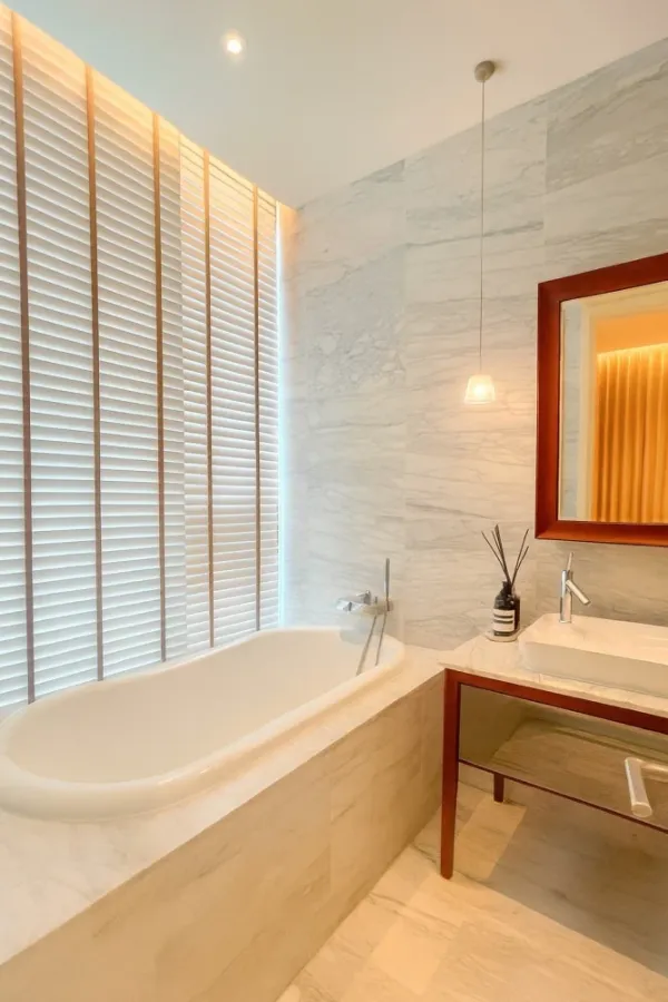 ขาย ให้เช่า Khun by yoo ชั้น 8 (วิวทองหล่อ) ออกแบบโดย Philippe Starck ดีไซน์เหนือระดับ ห้ามพลาด