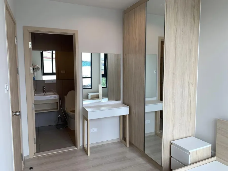 ให้เช่า Nue Noble Condo งามวงศ์วาน 1 นอน 1 น้ำ ชั้น 5 ไม่สูงมาก พร้อมราคาสุดคุ้ม รีบย้ายมาจองเลย
