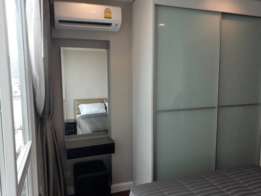 For rent The Metropolis, beautiful room, fully furnished, next to BTS Samrong, don't wait.