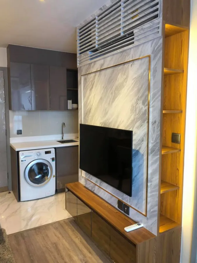 Condo for rent, Rhythm Ekkamai, 8th floor, ready to move in, complete convenience, don't wait, book now !!