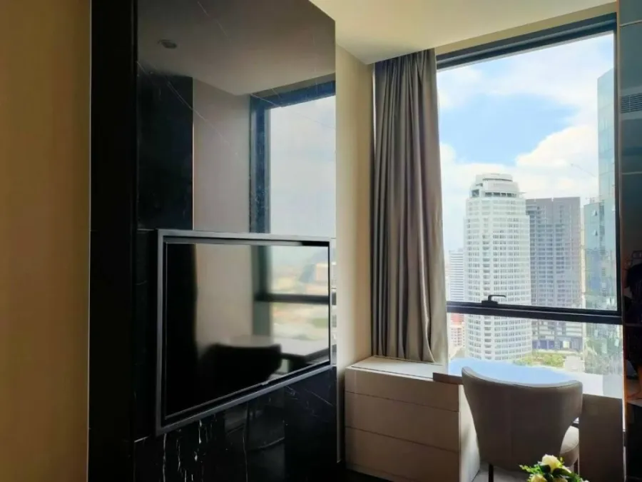 Condo for sale, rent, The Esse Sukhumvit 36 Condo ready to move in. Many facilities, don't miss it!!