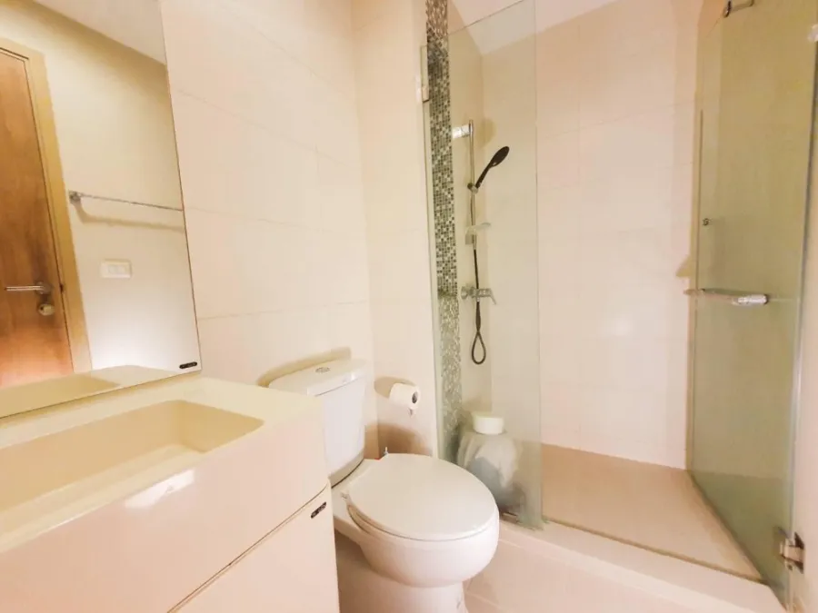 For rent!! Condolette Mist Rama 9, beautiful room, good location, near MRT, easy to travel, hurry to reserve before it's gone!!