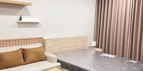 ให้เช่าห้อง Aspire Sukhumvit-Rama4 ห้อง Studio Style Minimal Muji วิวสระว่ายน้ำวิวเมือง บรรยากาศดีมาก จองเลย