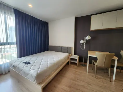 For sale: Ideo O2, 15th floor, swimming pool view, fully furnished, nice to live in. Hurry and reserve to own it. Don't miss it. Hurry.